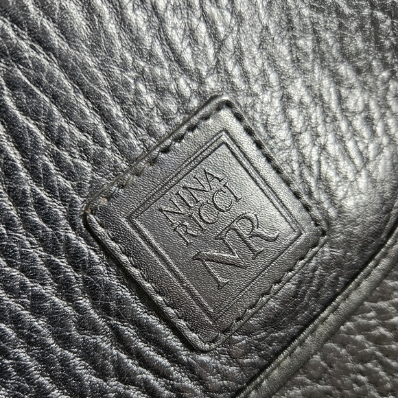 🔴 Nina Ricci Black Leather Envelope Clutch - Picture 11 of 12